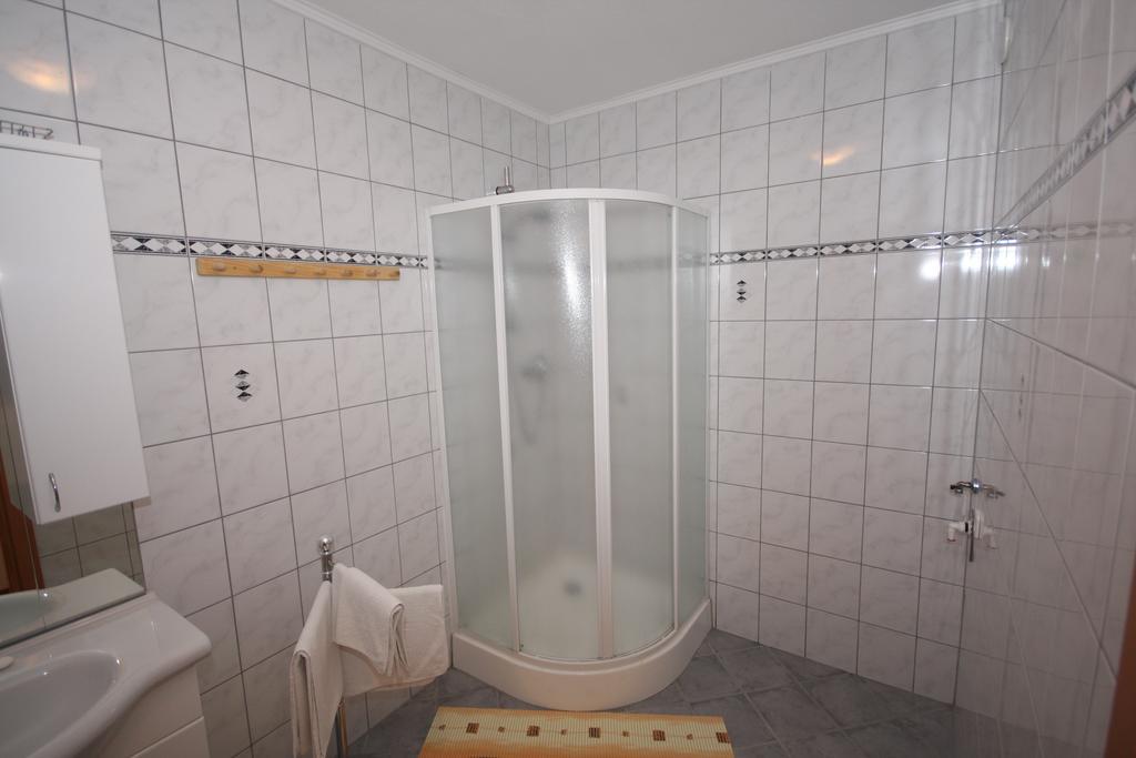 Familiengaestehaus Ingrid Sankt Martin am Tennengebirge Phòng bức ảnh