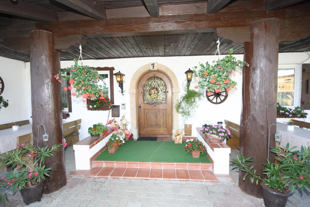 Familiengaestehaus Ingrid Sankt Martin am Tennengebirge Phòng bức ảnh