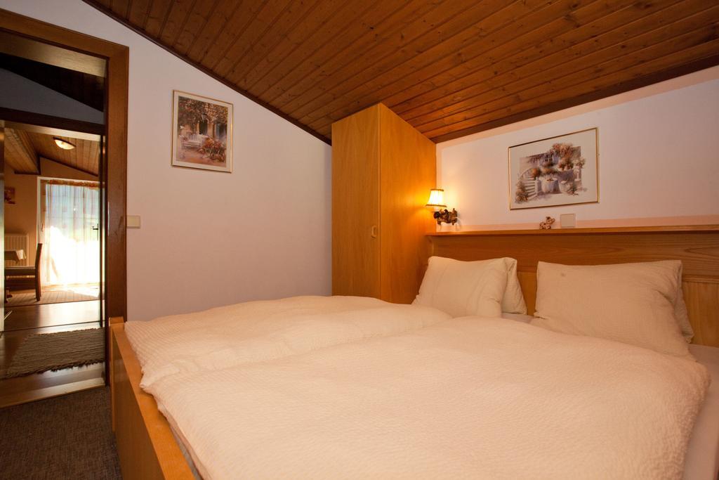 Familiengaestehaus Ingrid Sankt Martin am Tennengebirge Phòng bức ảnh